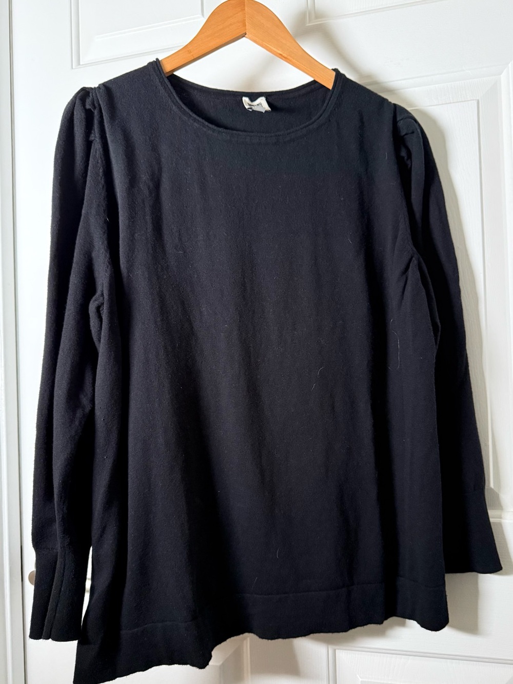 Anne Klein Black Long-Sleeve Puff Shoulder Top
